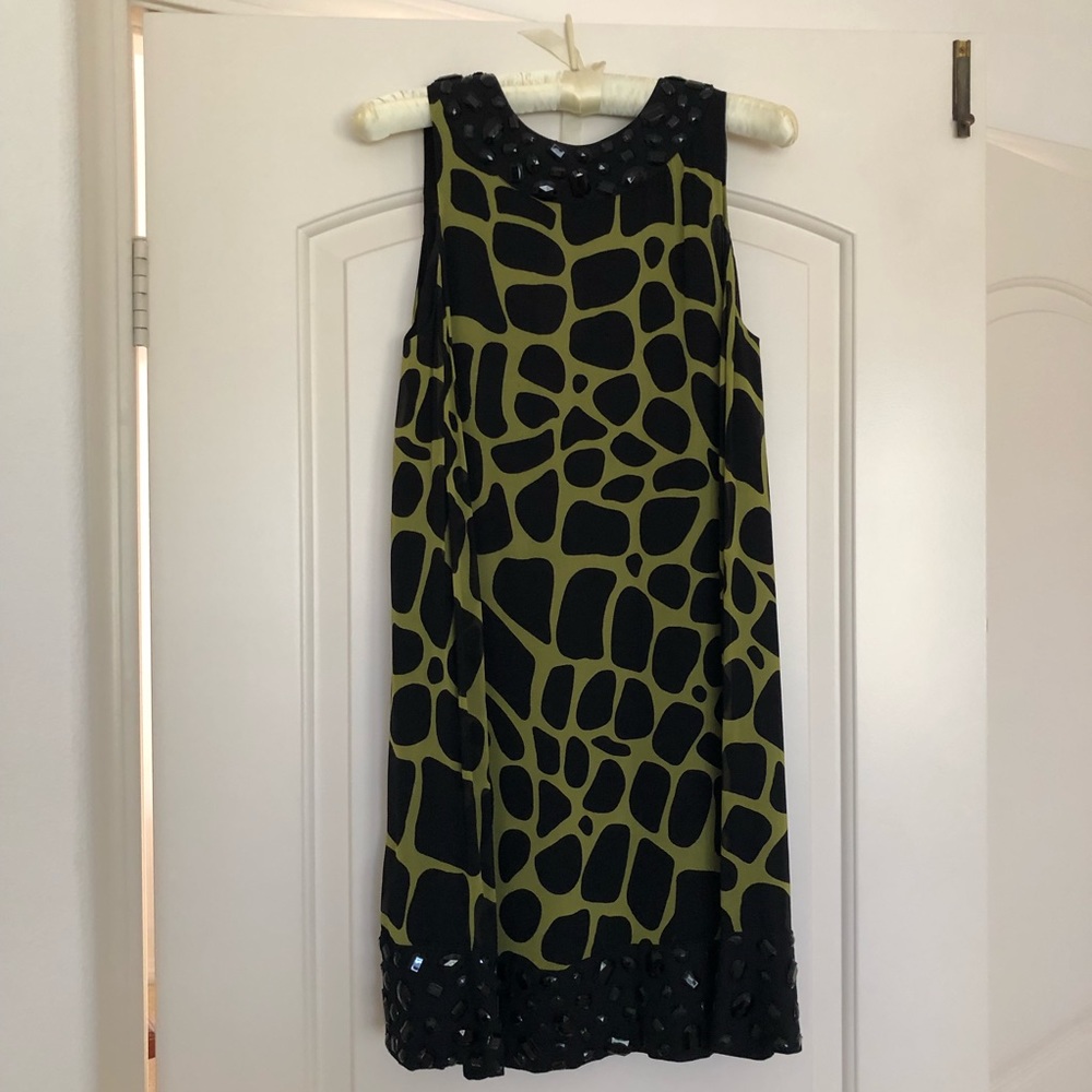 INC pretty dress with design